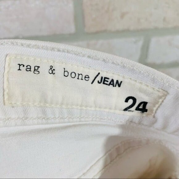 Rag & bone NWT Blanc Skinny Jeans with Raw Hem Size 24 - Picture 10 of 11